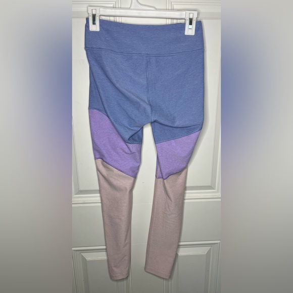 NEW Outdoor Voices activewear bra and leggings set size small lilac/lavender - Picture 5 of 9